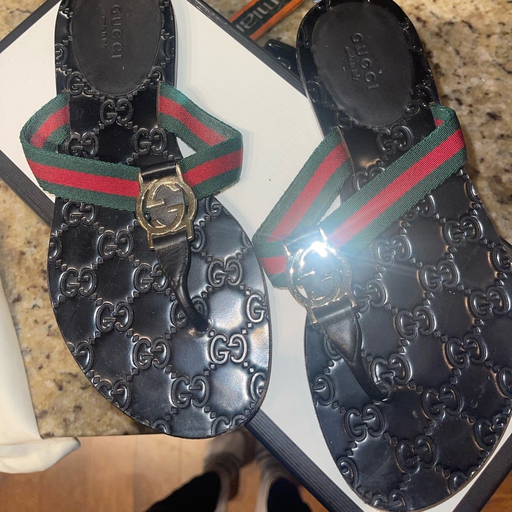 Interlocking G Gucci Thong sandal